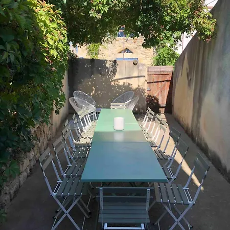 Ferienhaus Maison Cosy 15 P Clim Wifi Cour Garage Montfrin